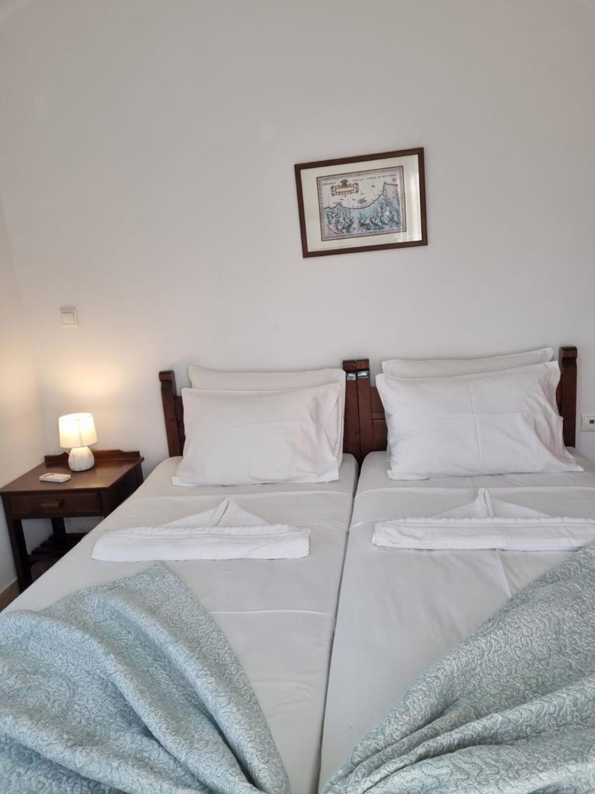 Irida Apartments -Ex Blazis House อัลมีรีดา ภายนอก รูปภาพ