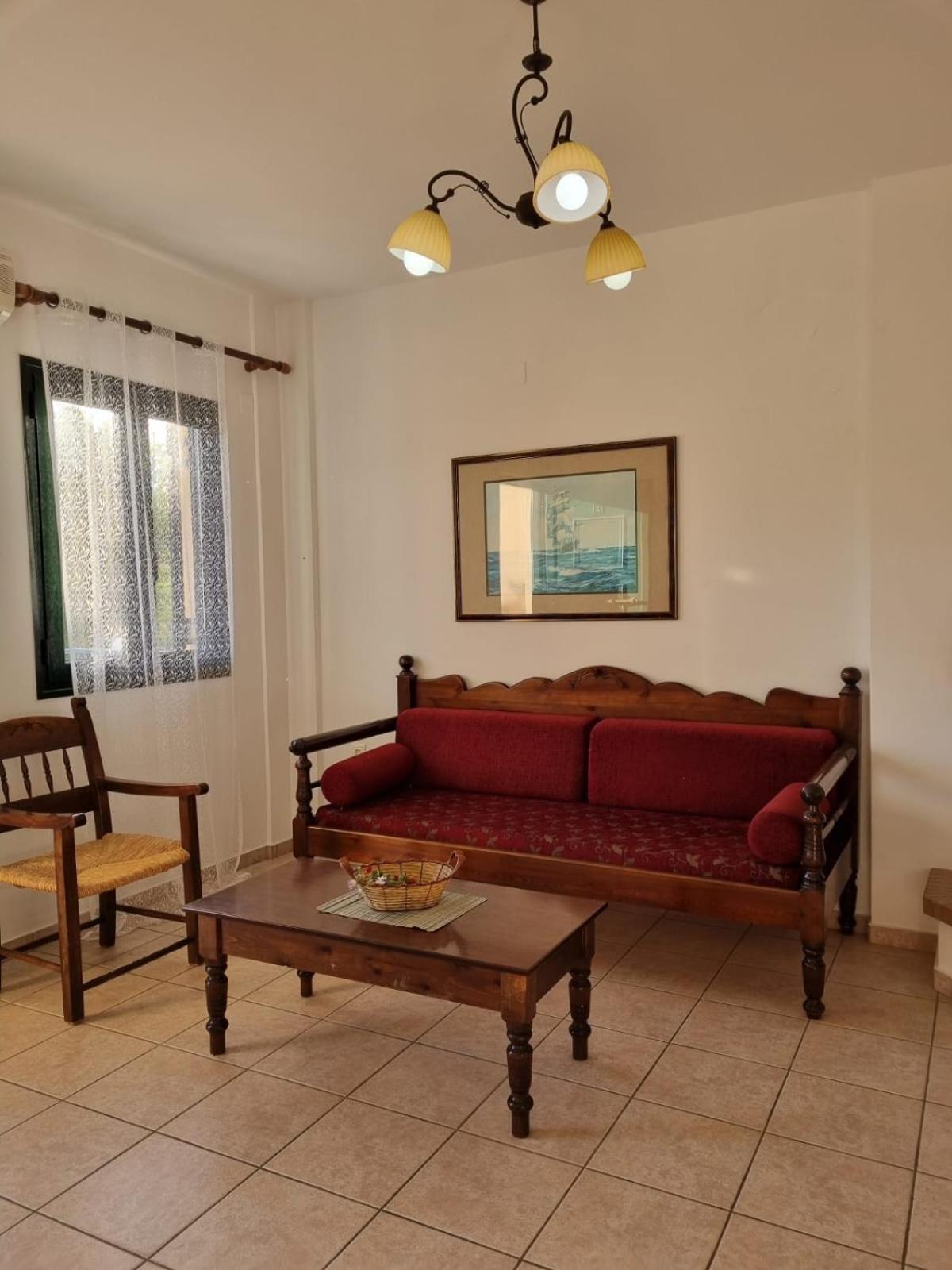 Irida Apartments -Ex Blazis House อัลมีรีดา ภายนอก รูปภาพ